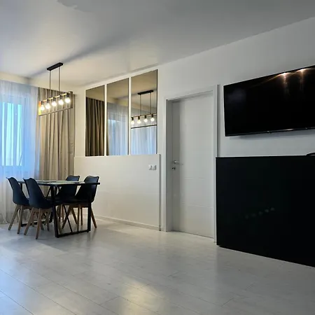 Black Apartment